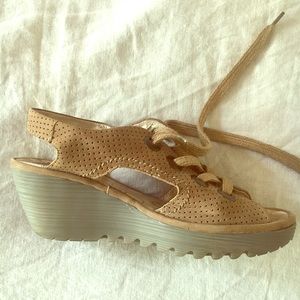London Fly Yuta Lace up Wedge Shoes